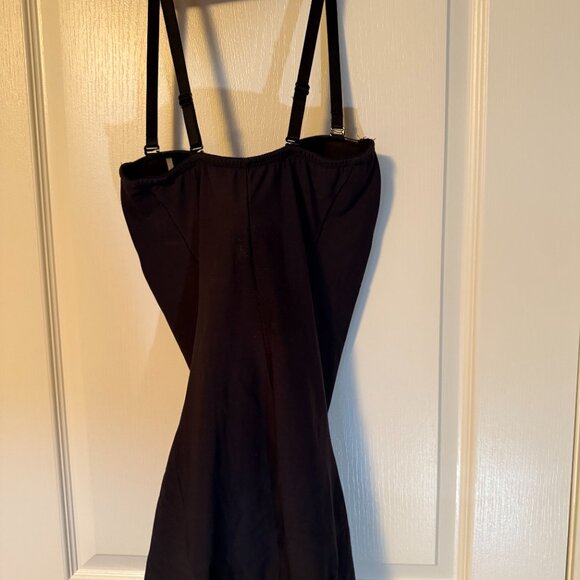 Black Dress Minimizer Size 36D EUC - Picture 3 of 3